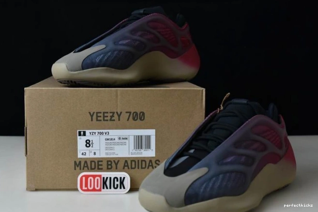 Carbon 700 GW1814 Adidas V3 Fade Yeezy 0822